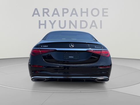 Used 2022 Mercedes-Benz S 580 4MATIC Sedan image 4