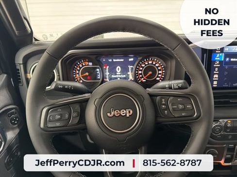 New 2026 Jeep Gladiator Sport AWD/4WD image 13