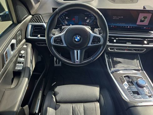 Used 2024 BMW X7 M60i w/ Executive Package AWD/4WD image 11