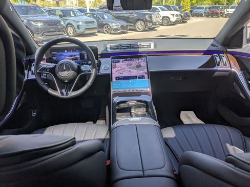 Used 2022 Mercedes-Benz S 580 4MATIC Sedan image 25