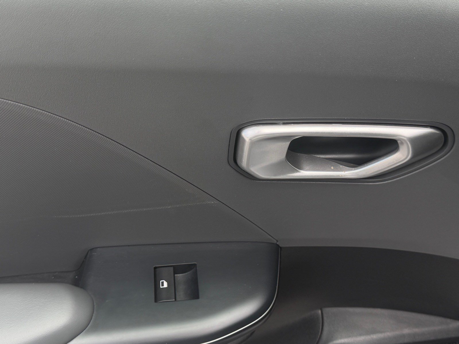 Used 2025 Kia K4 FWD image 20