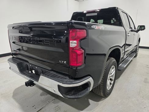 Used 2019 Chevrolet Silverado 1500 LTZ image 4
