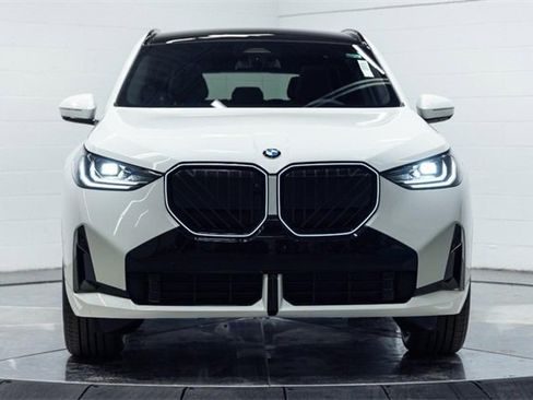 New 2026 BMW X3 xDrive30 w/ Premium Package image 7