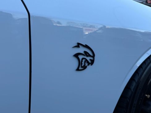 Used 2016 Dodge Challenger SRT Hellcat image 17