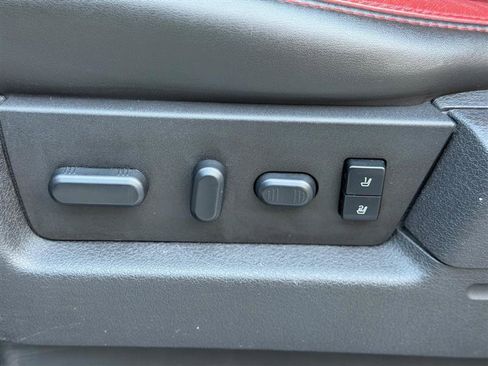 Used 2013 Ford F150 Limited image 30