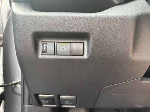 Certified 2024 Toyota RAV4 LE AWD/4WD image 9