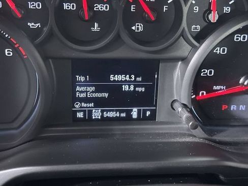 Used 2023 Chevrolet Silverado 1500 Custom AWD/4WD image 12