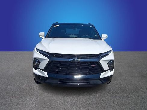 Used 2024 Chevrolet Blazer RS w/ Enhanced Convenience Package FWD image 2