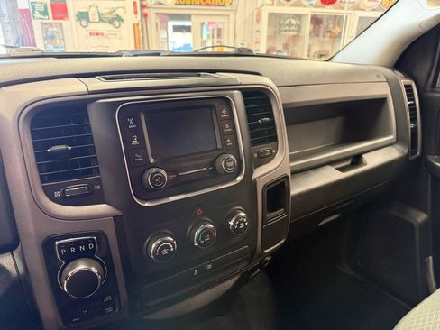 Used 2016 RAM 1500 Express w/ Popular Equipment Group AWD/4WD image 14