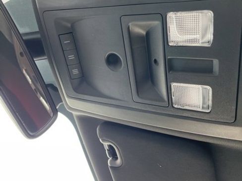 Used 2022 RAM 1500 Classic Warlock w/ Electronics Group image 16