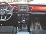 Used 2018 Jeep Wrangler Unlimited Rubicon w/ LED Lighting Group image 5