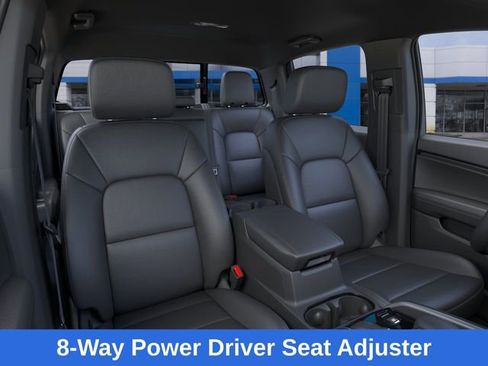 New 2025 Chevrolet Colorado LT w/ LT Convenience Package AWD/4WD image 17