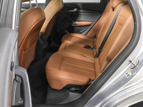 Used 2022 Audi Q5 2.0T Premium w/ Convenience Package image 36