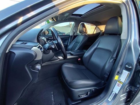 Used 2015 Lexus IS 250 image 15