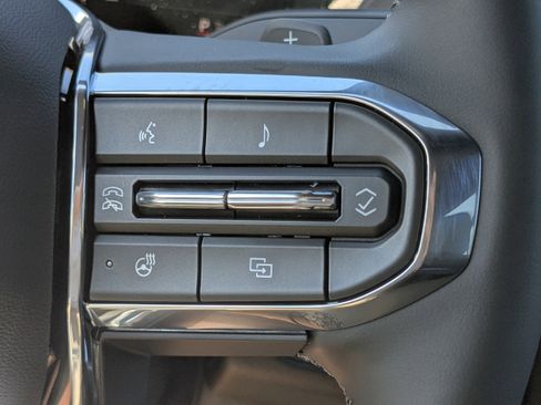 New 2026 GMC Yukon XL Denali w/ Sun & Power Step Package image 27