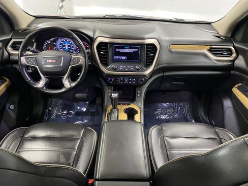 Used 2018 GMC Acadia Denali w/ Technology Package image 27