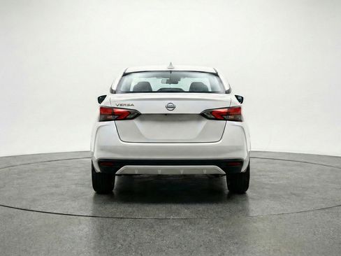 Used 2025 Nissan Versa SV FWD image 7