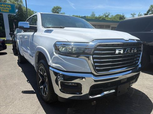 Used 2025 RAM 1500 Laramie w/ Bed Utility Group AWD/4WD image 3