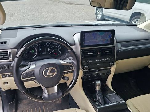 Used 2023 Lexus GX 460 Premium AWD/4WD image 9