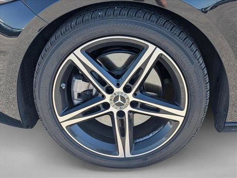 Used 2020 Mercedes-Benz A 220 image 10