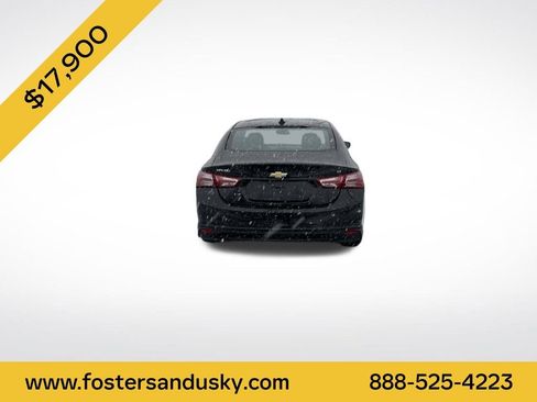 Used 2022 Chevrolet Malibu LT image 3