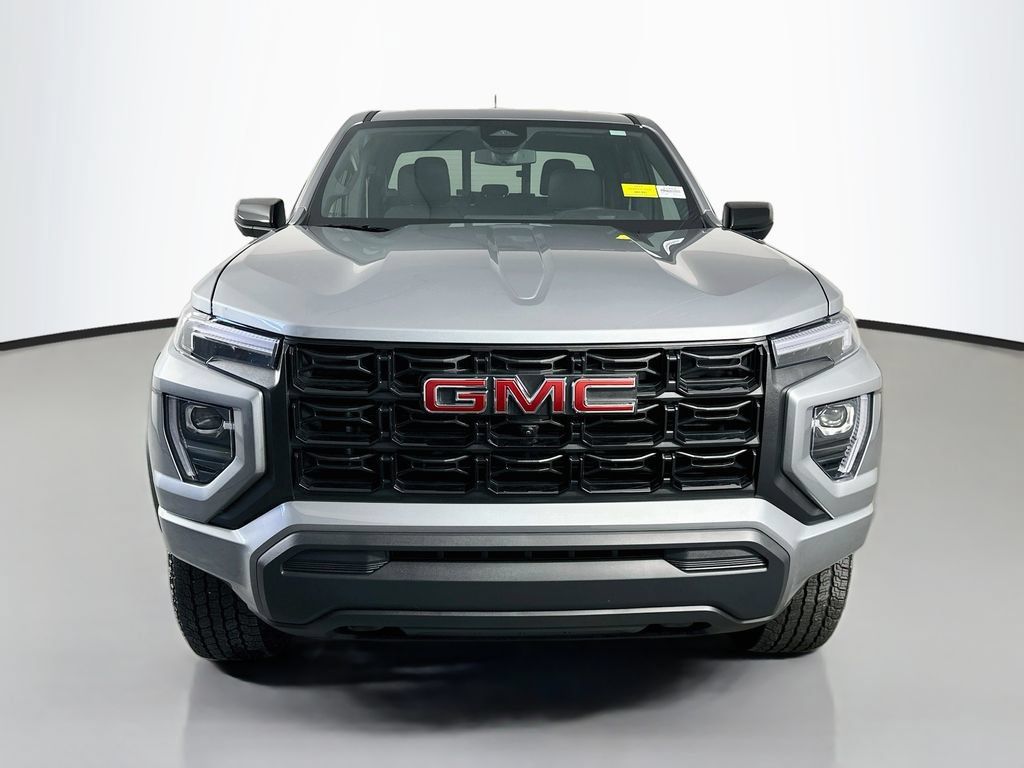 Used 2025 GMC Canyon Elevation w/ Technology Package RWD image 2