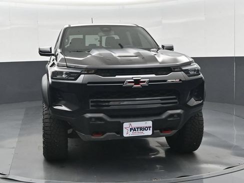 Used 2024 Chevrolet Colorado ZR2 AWD/4WD image 33