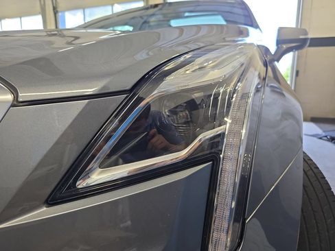 Used 2021 Cadillac XT5 Premium Luxury AWD/4WD image 36