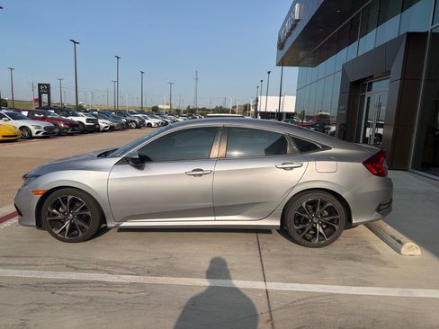 Used 2020 Honda Civic Sport image 6