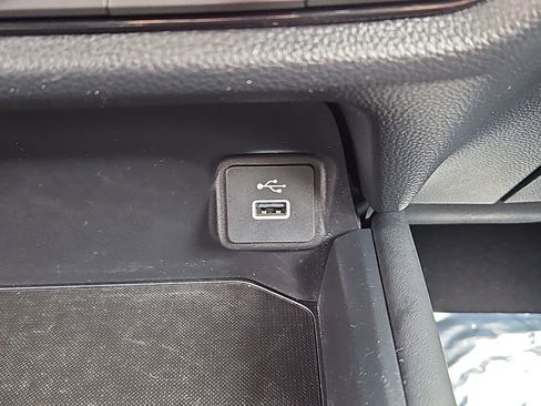 Used 2024 Honda HR-V Sport image 16