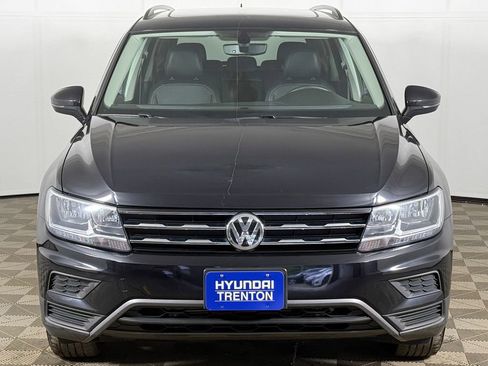 Used 2021 Volkswagen Tiguan SE w/ Panoramic Sunroof Package AWD/4WD image 11