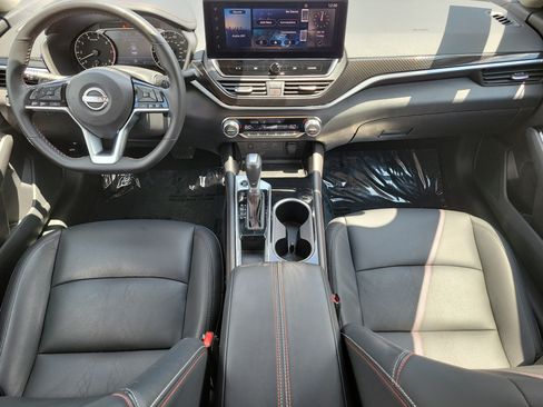 Certified 2025 Nissan Altima 2.5 SR w/ SR Premium Package FWD image 21