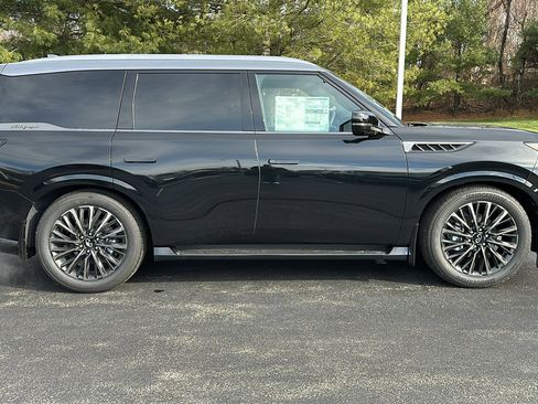 New 2026 INFINITI QX80 Autograph w/ Premium Cargo Package image 14