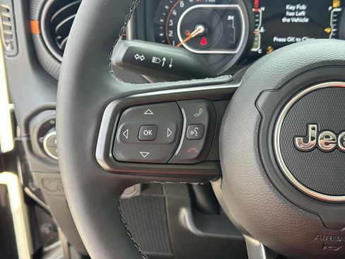 New 2026 Jeep Gladiator Mojave AWD/4WD image 22