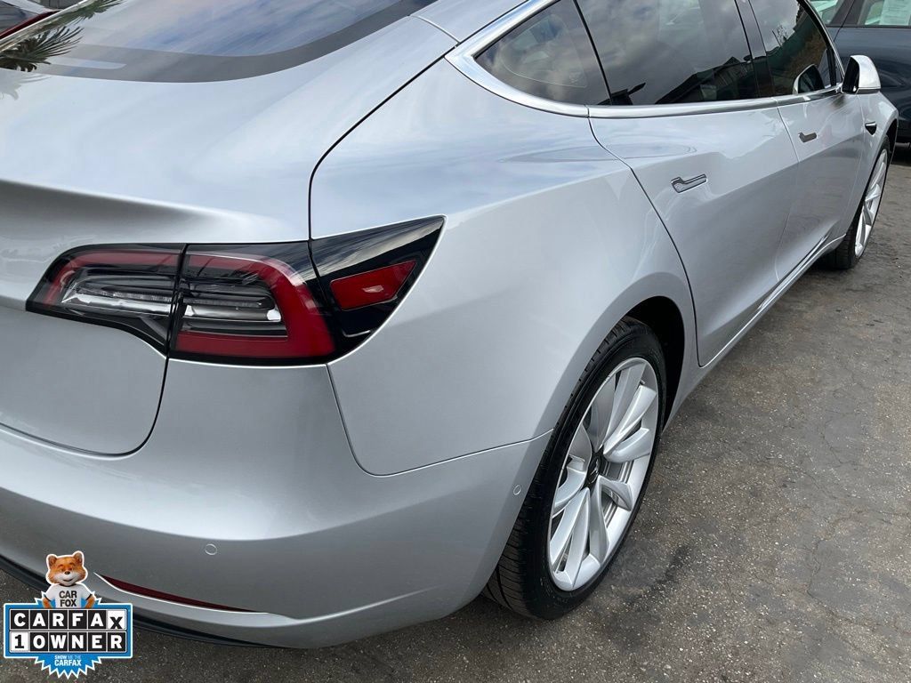 Used 2018 Tesla Model 3 Long Range RWD image 81
