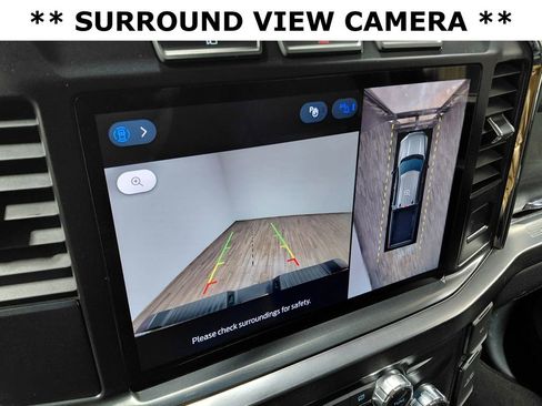 Used 2024 Ford F250 Lariat w/ Chrome Package image 5