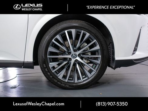 Used 2025 Lexus RX 350 Premium Plus w/ Convenience Package FWD image 5