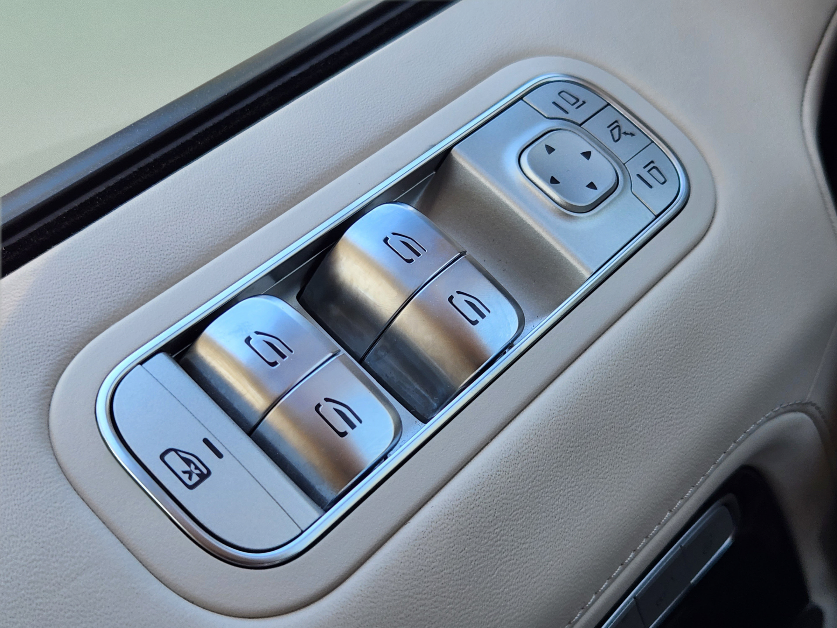 Certified 2024 Mercedes-Benz G 63 AMG 4MATIC image 19