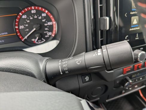 Used 2025 Nissan Frontier Pro-X RWD image 16