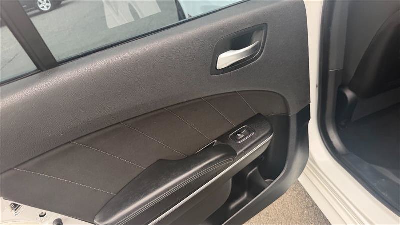 Used 2020 Dodge Charger Scat Pack RWD image 19