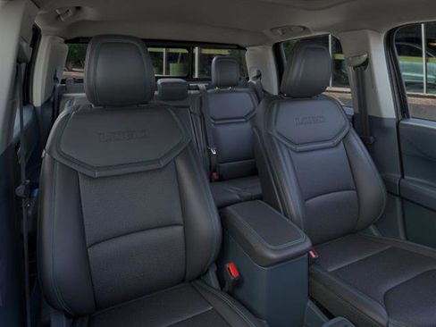 New 2025 Ford Maverick Lobo image 34