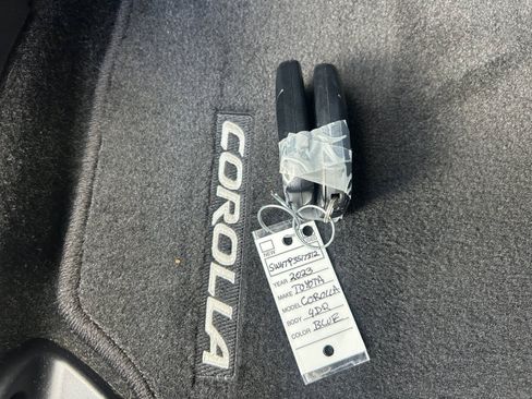 Used 2023 Toyota Corolla SE FWD image 36