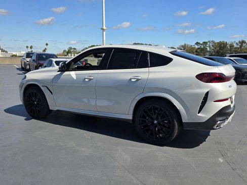 New 2026 BMW X6 xDrive40i w/ Climate Comfort Package image 5