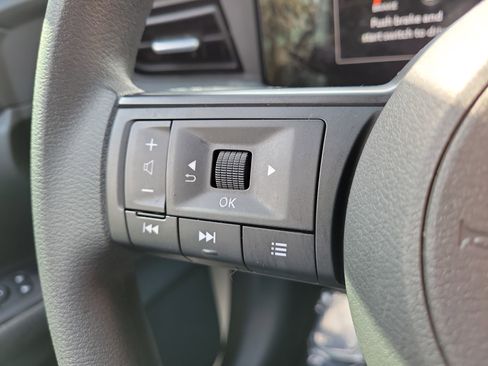 Certified 2025 Nissan Kicks SV FWD image 23