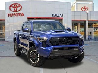 Used 2025 Toyota Tacoma TRD Sport AWD/4WD video 1