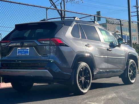Used 2022 Toyota RAV4 XSE image 5