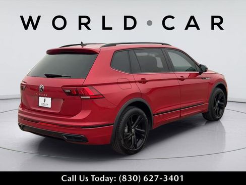 Used 2024 Volkswagen Tiguan SE R-Line w/ MDO Package, Three-Row FWD image 6