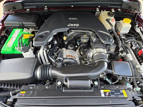 Used 2021 Jeep Gladiator Rubicon image 36