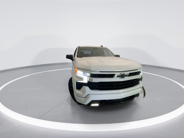 Used 2023 Chevrolet Silverado 1500 RST w/ Z71 Off-Road Package AWD/4WD image 3
