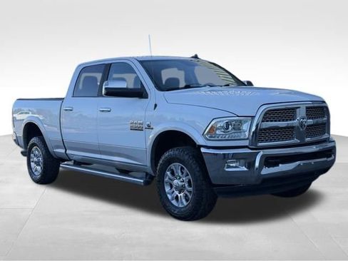 Used 2014 RAM 2500 Laramie image 1